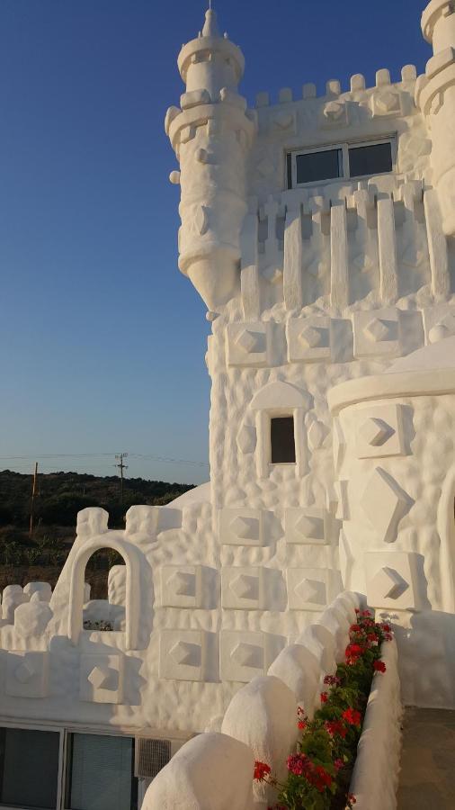 Snow White Castle Apartment Kiotari Buitenkant foto